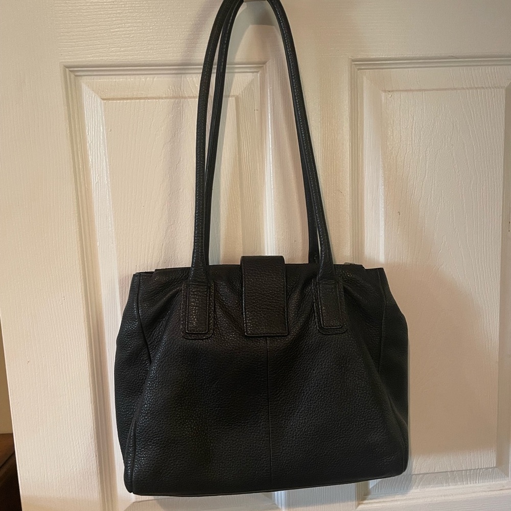 Karl Lagerfeld Black Leather Shoulder Bag - Picture 2 of 6